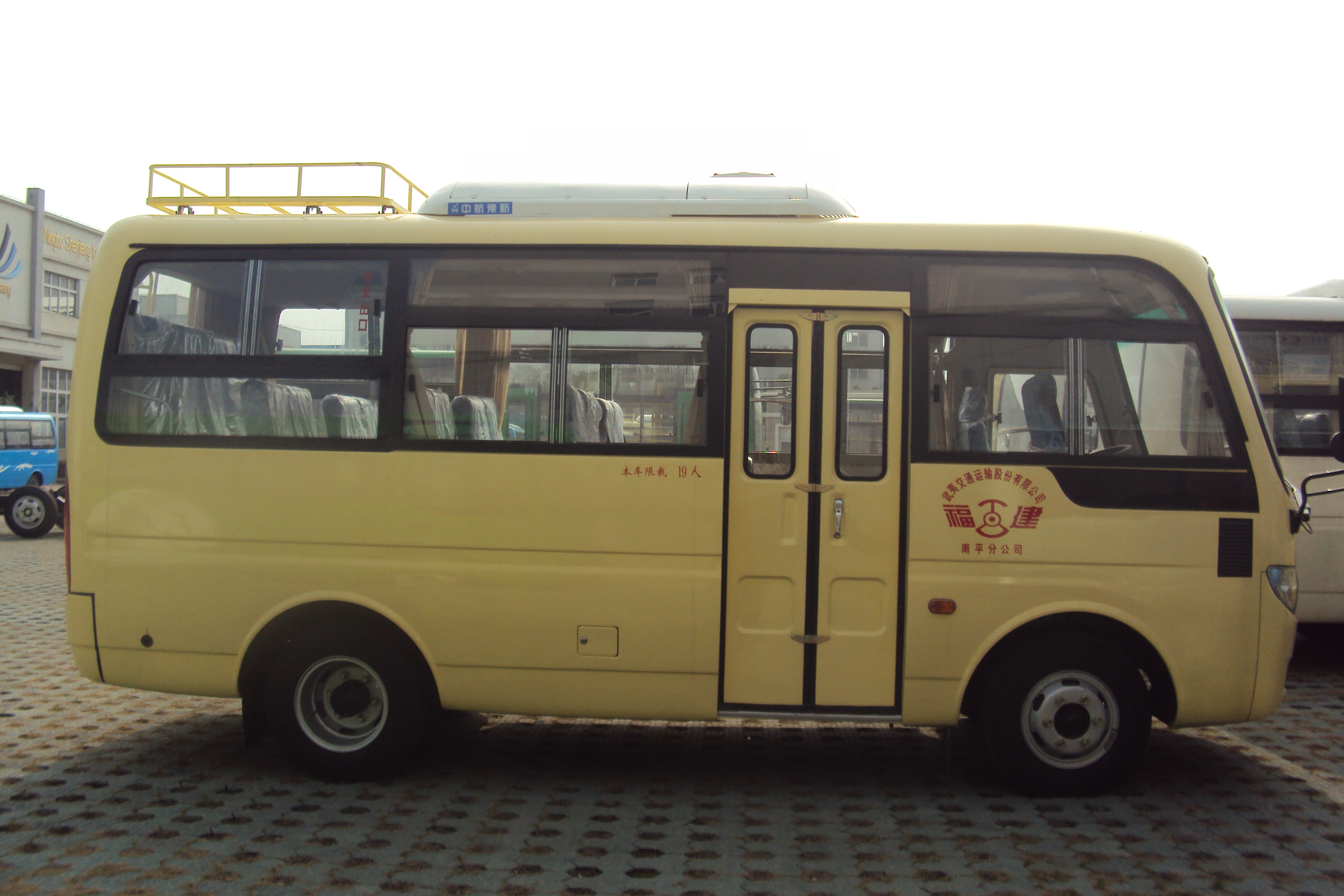 吉江城市客车 ne6606gf1