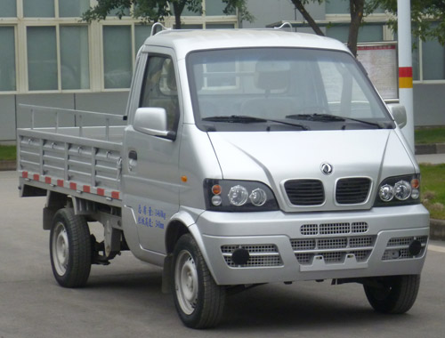 东风载货汽车 eq1021tf54