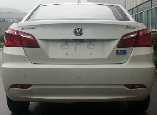 长安纯电动轿车 sc7003aev