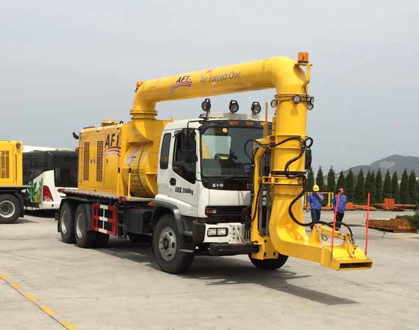 广泰除雪车 wgt5250tcx