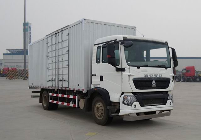 豪沃厢式运输车 zz5167xxyk561ge1b