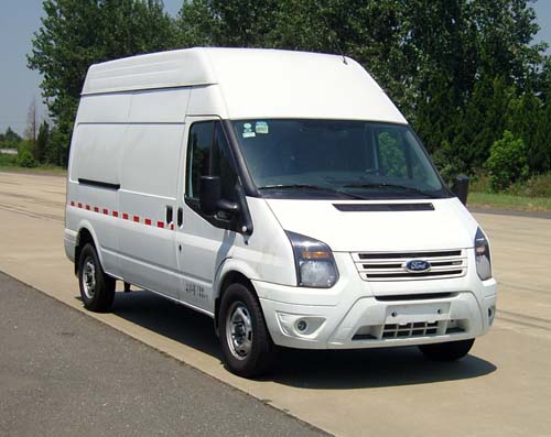 江铃全顺厢式运输车 jx5030xxytj-m5