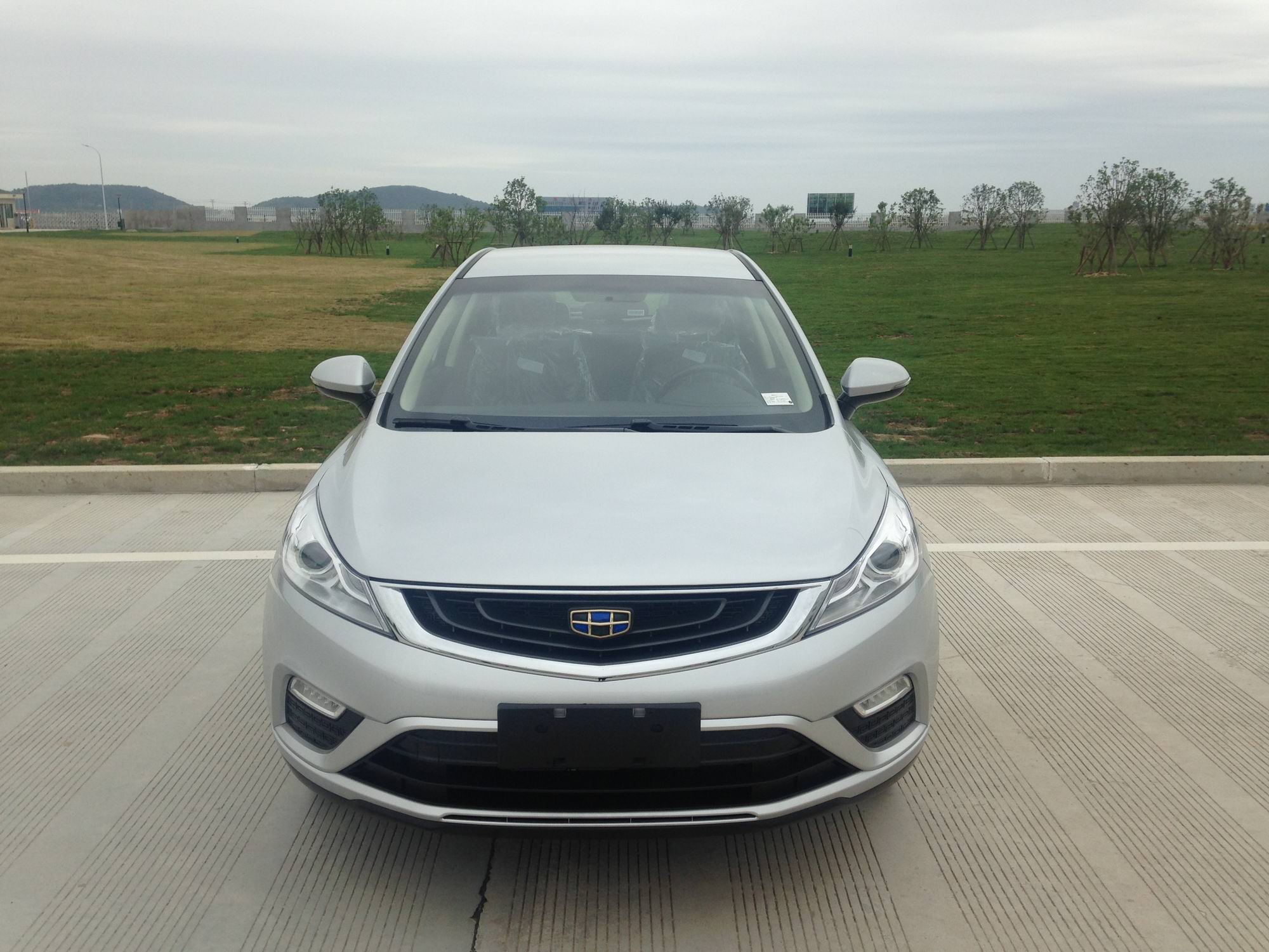 吉利_hq7182c01_轿车_汽车公告_商车网