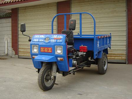 兰驼自卸三轮汽车 7yp-1450d2