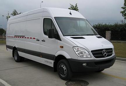 梅赛德斯奔驰厢式运输车 fa5051xxy