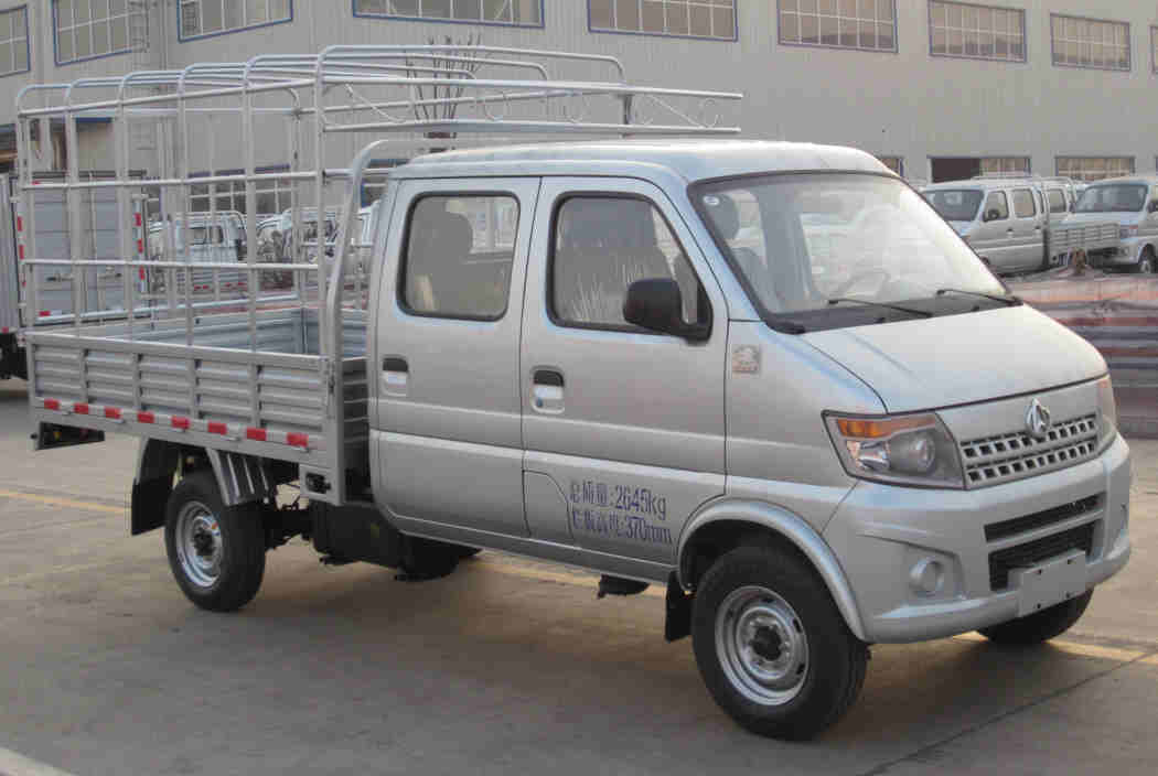 长安仓栅式运输车 sc5035ccysk5