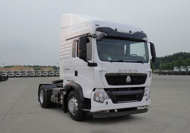 Автомобиль howo t5g