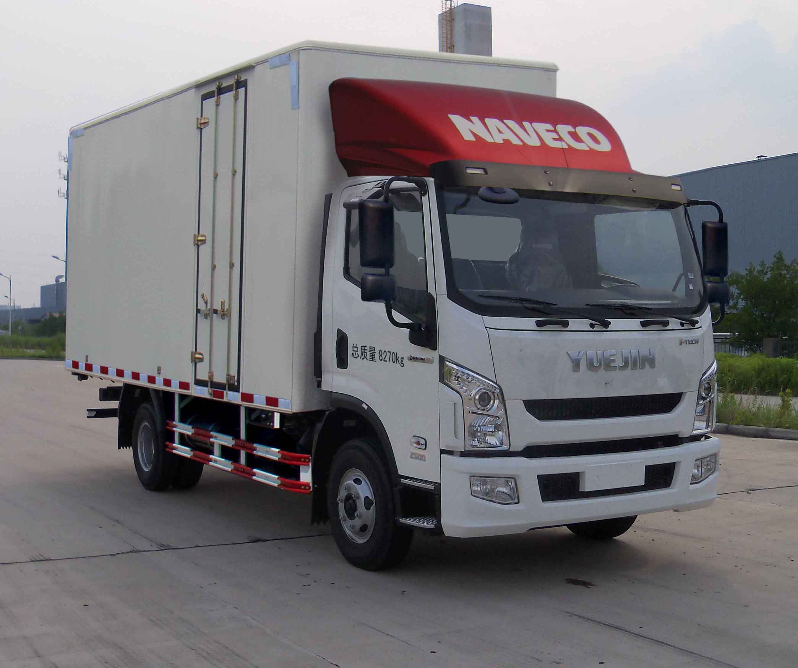 跃进厢式运输车 nj5082xxyzfdcwz