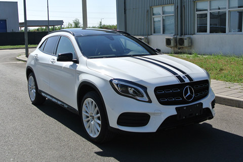 梅赛德斯奔驰(mercedesbenz)轿车 bj7167j2