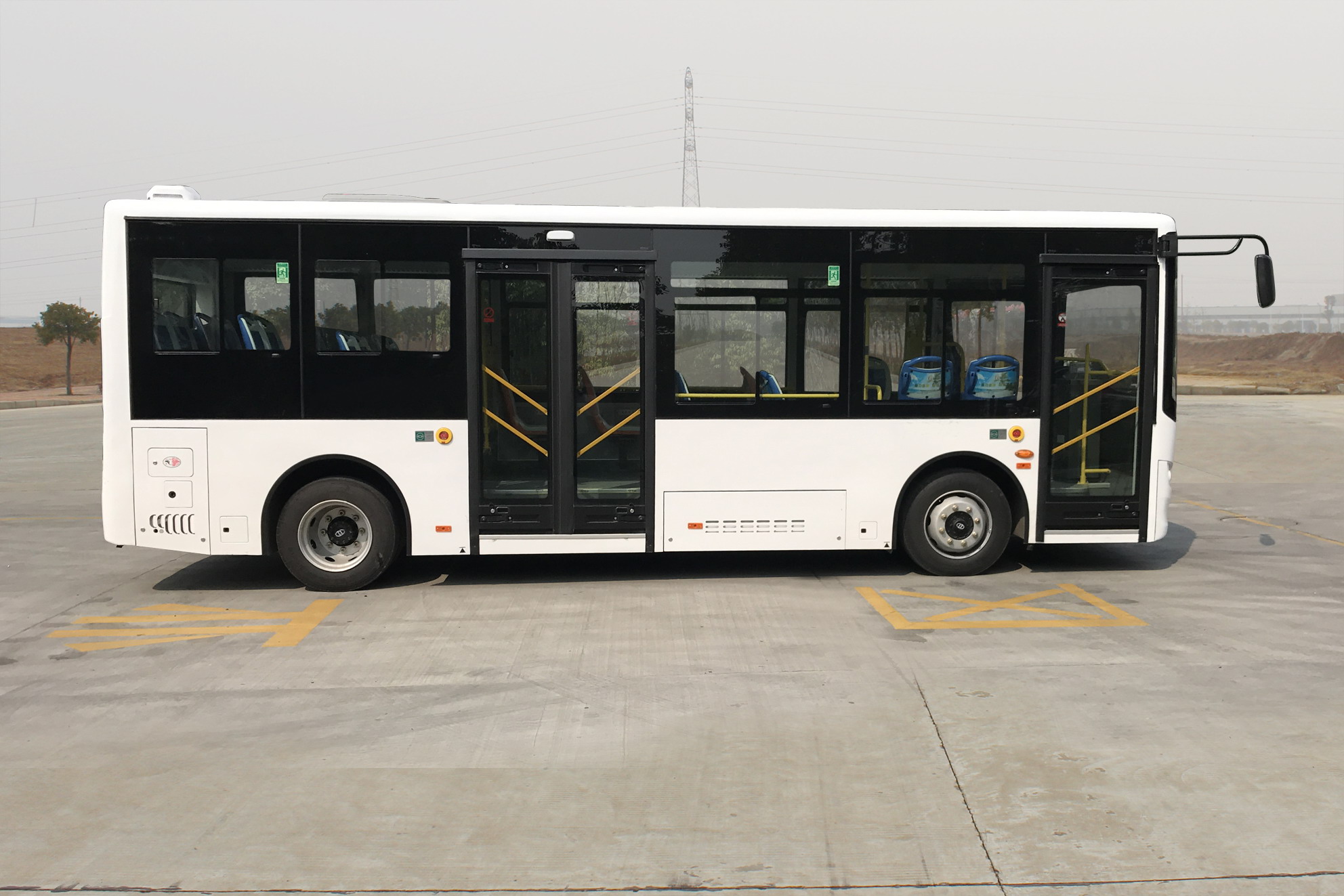 大运纯电动城市客车 cgc6806bev1eamjhaym