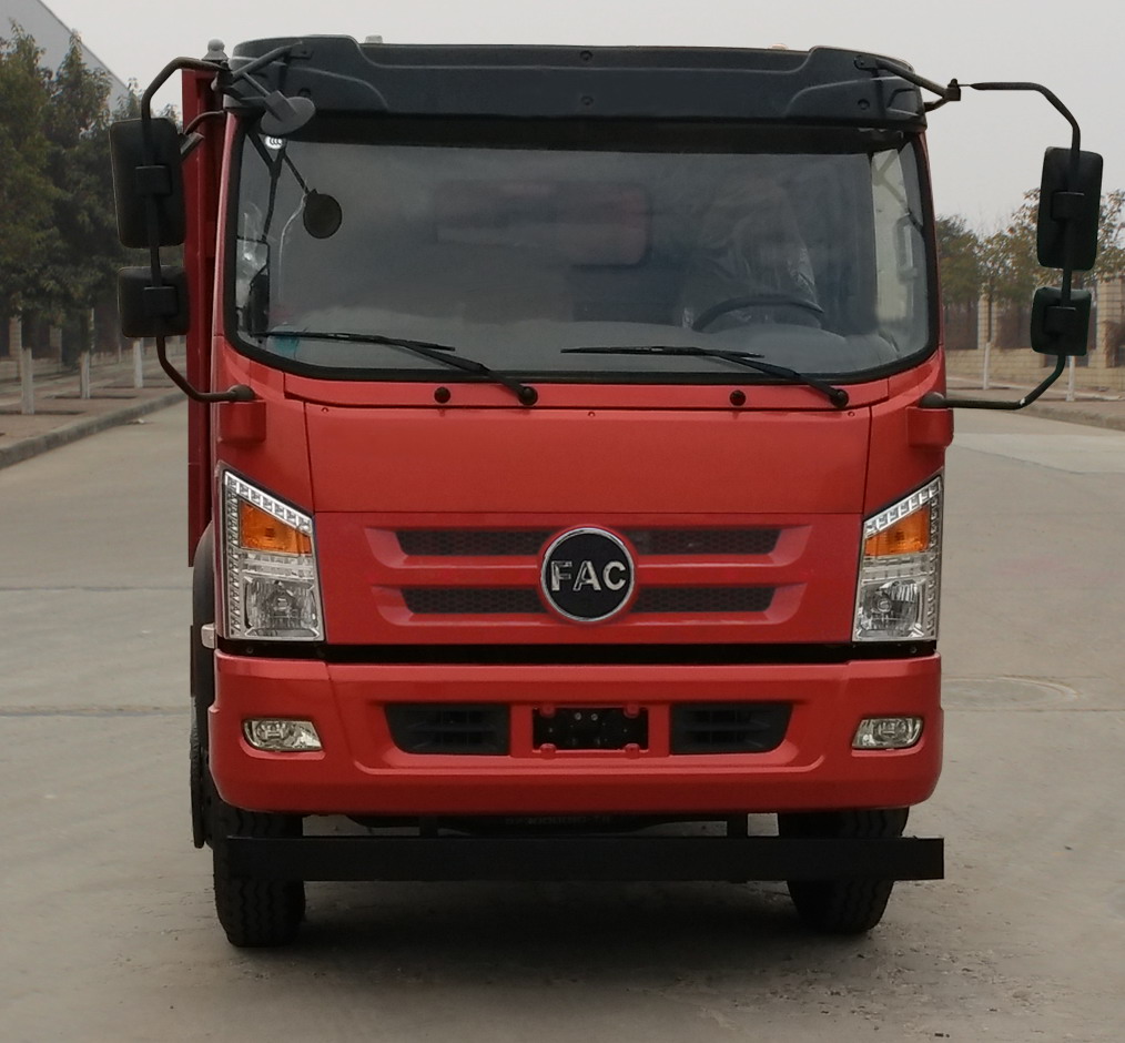 一汽凌河自卸汽车 cal3121c1df1e5