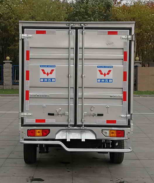 五菱厢式运输车 wlq5028xxypy