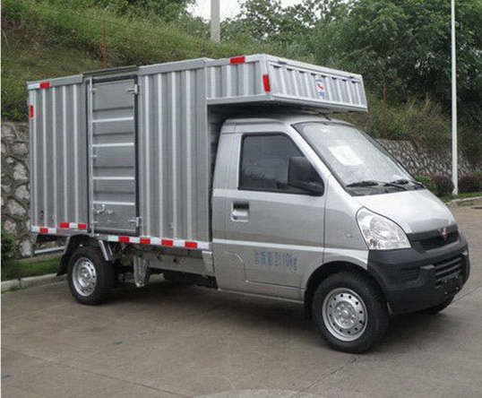 五菱汽车 2017款 五菱 82马力 汽油 厢式 单排 微卡(lqg5029xxybqy)