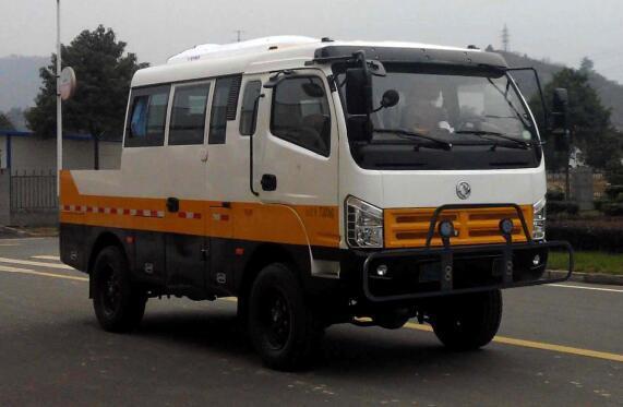 东风特汽客车东风超龙140马力59人工程车eq5070xgctv