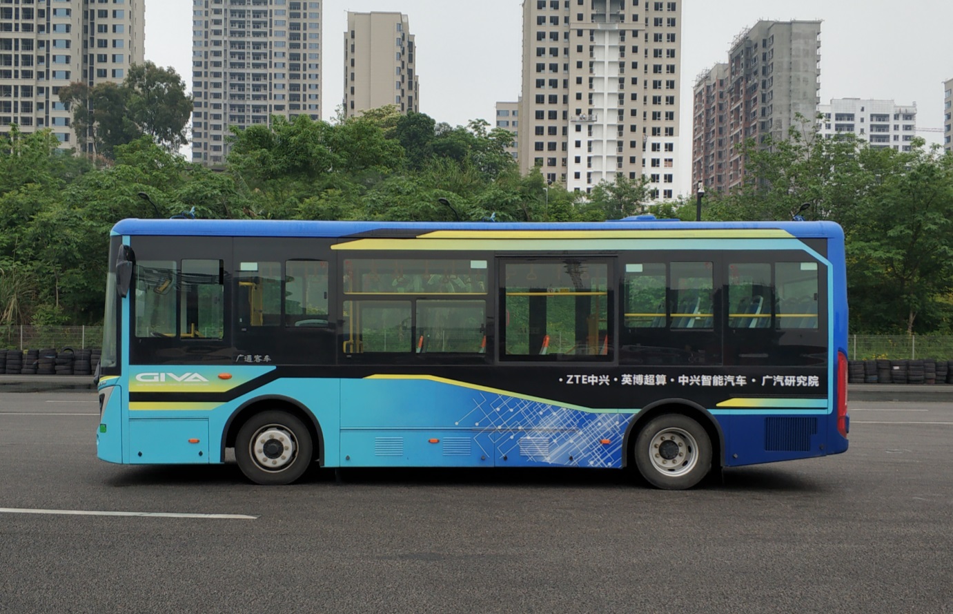 广客纯电动城市客车 gtz6819bevb2