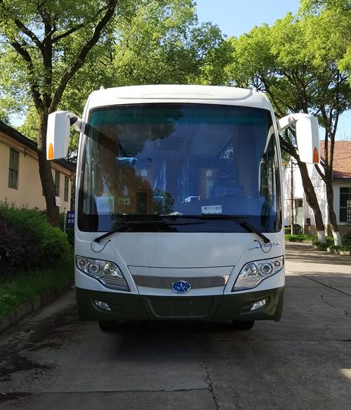 湖南衡山 衡山客车 270马力 24-33人 宿营车(hsz5165tsy)