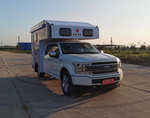 凌扬旅居车 lyp5036xlj