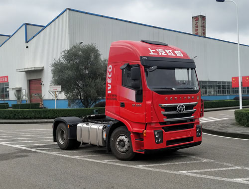 红岩半挂牵引汽车 cq4187hv09361