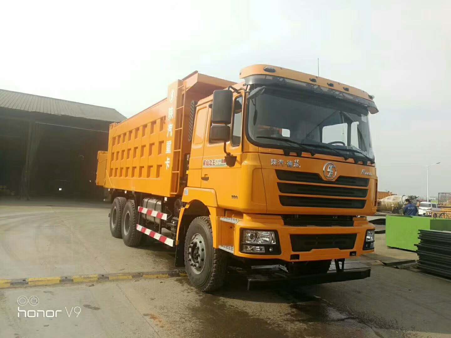 德龙f3000国三自卸车380马力矿山之王