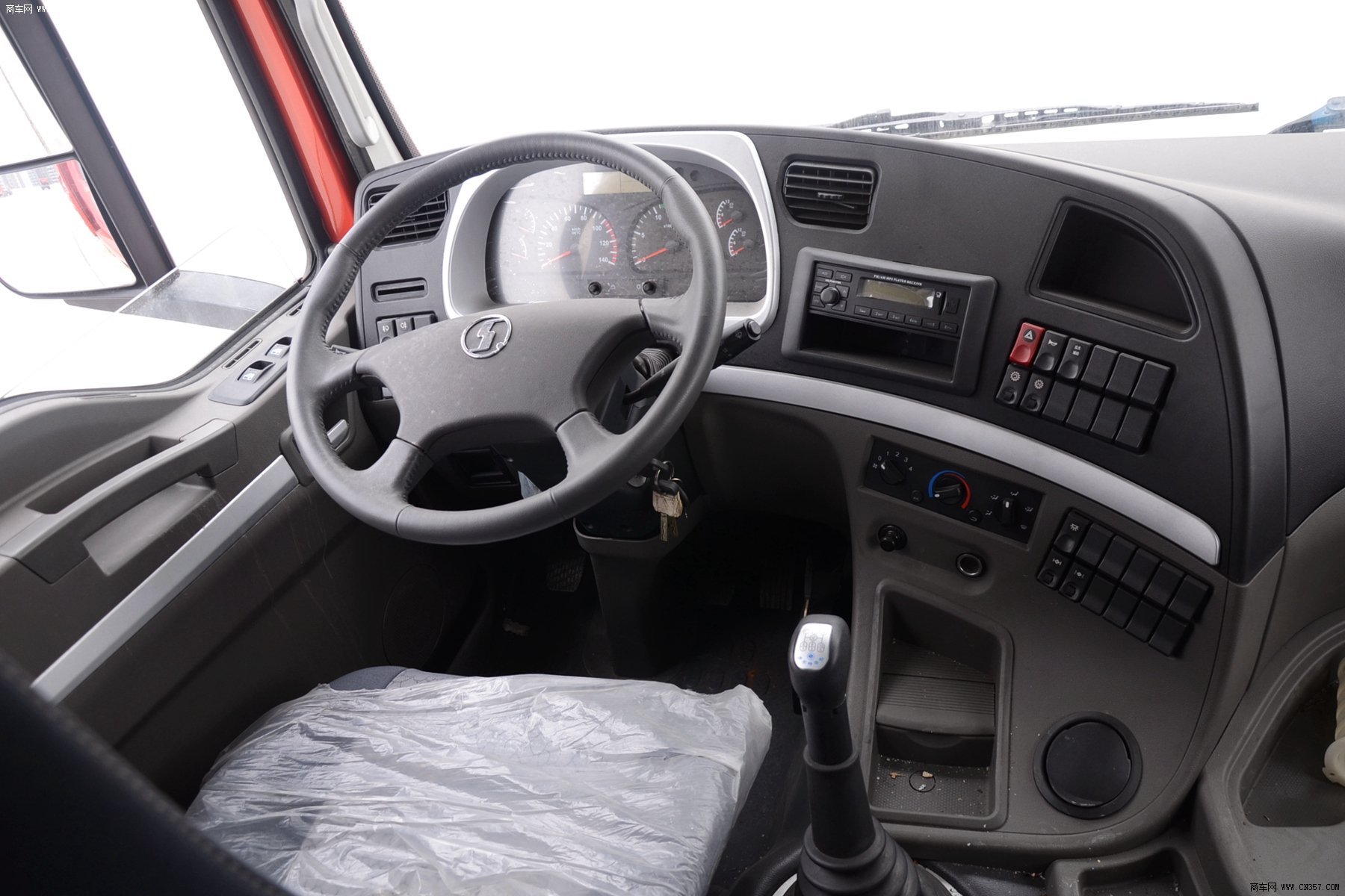 陕汽 新德龙m3000 重卡 290 8×4 自卸车 sx3315hr366