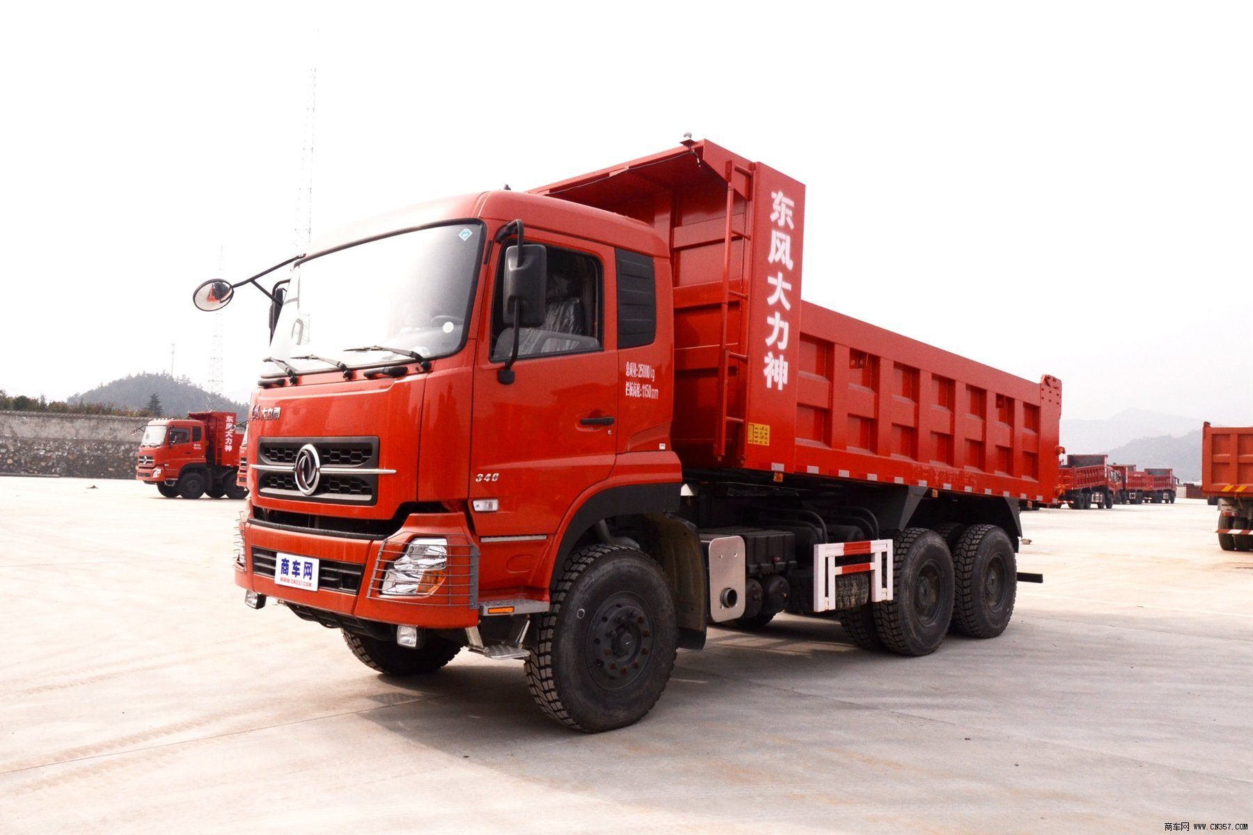 报价 东风 大力神重卡 340马力 6×4 自卸车(dfl3258a3) 图集 外观 (1