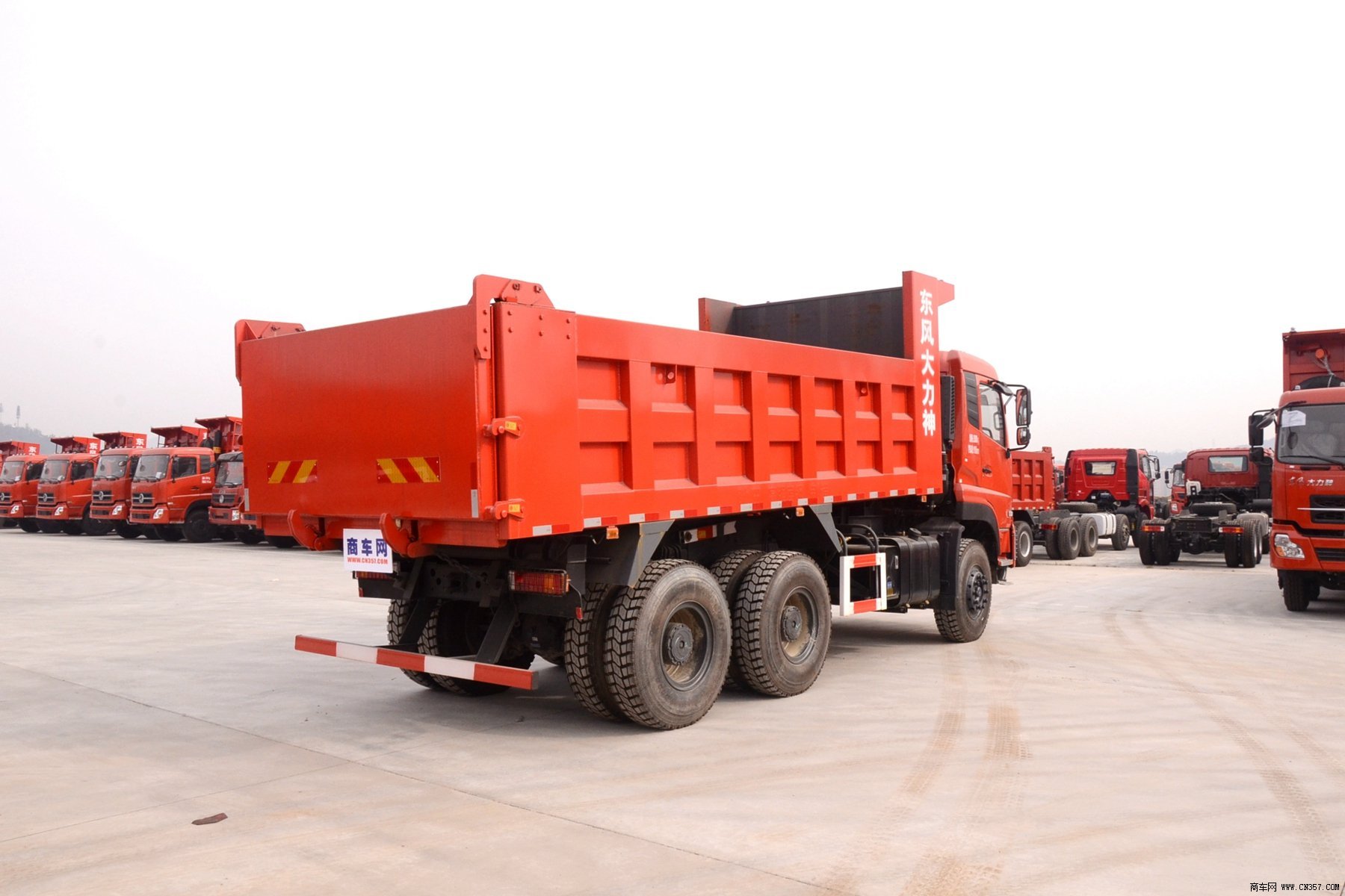 东风 大力神 重卡 340 6×4 自卸车 dfl3258a3