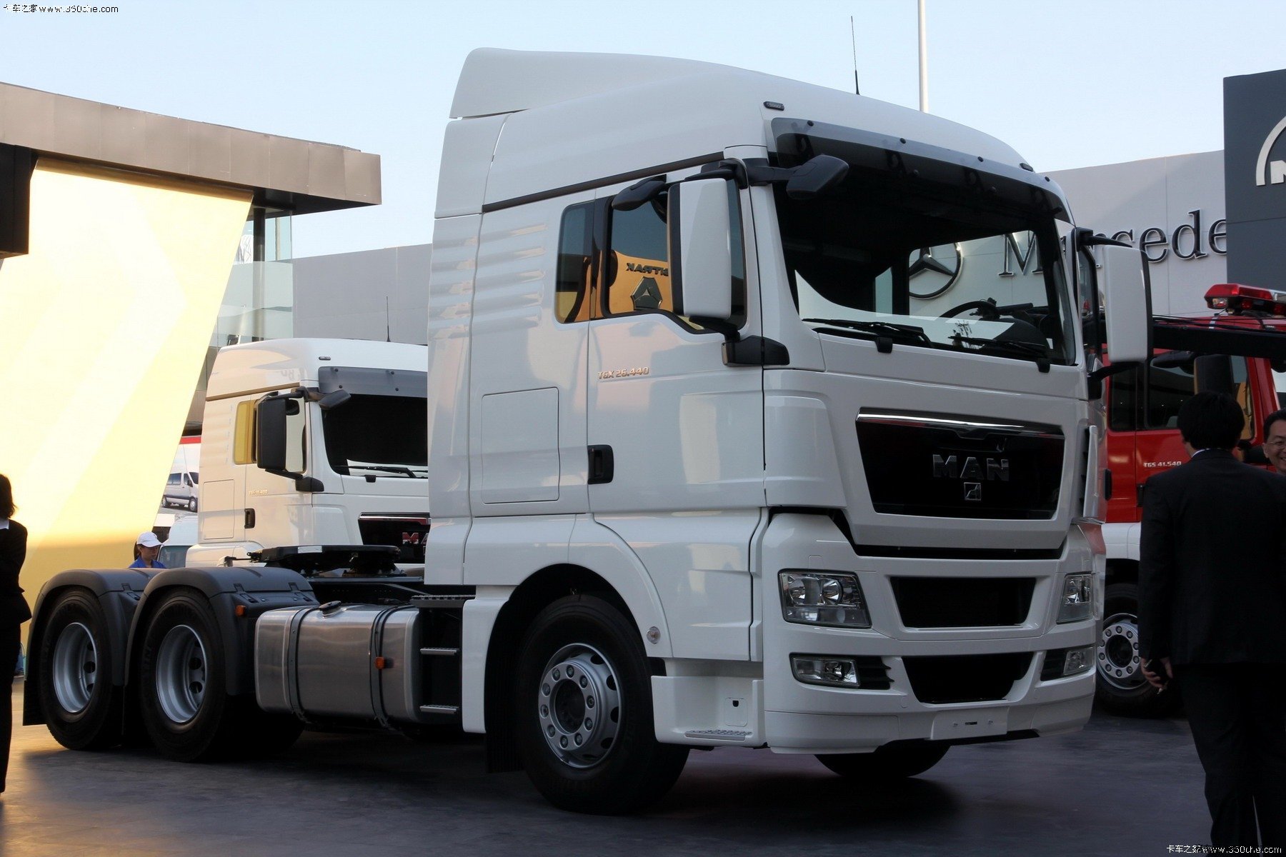 曼/man tgx系列 重卡 440马力 6×4 牵引车 曼26.440