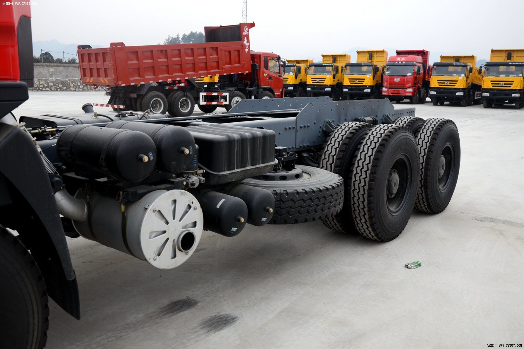 江淮汽车 格尔发k系 重卡 340马力 6×4 自卸车 hfc3251p1k5e34f