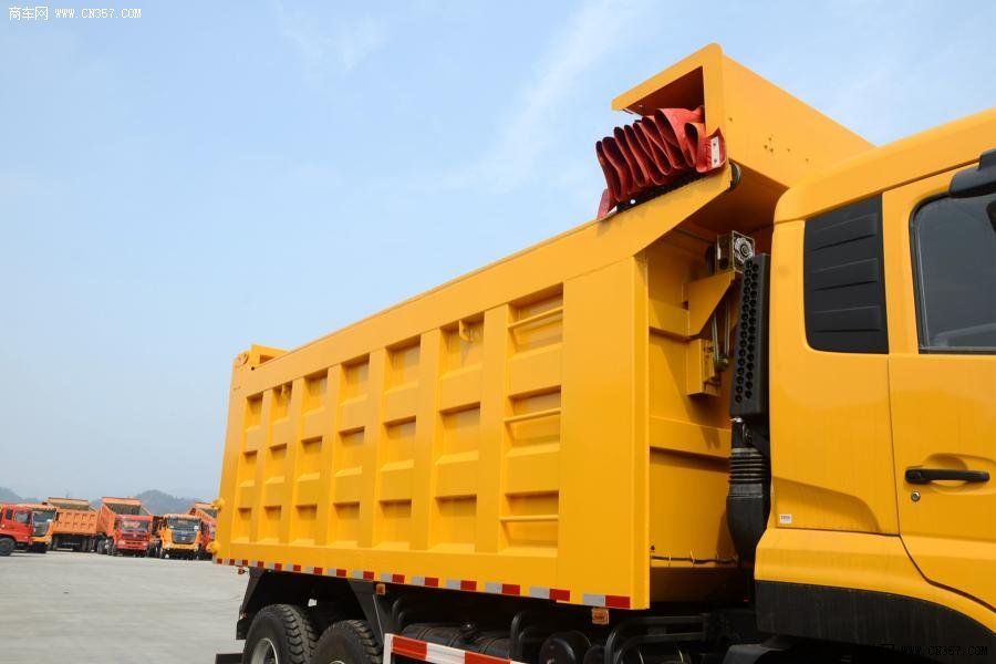 375马力 6×4 自卸车(dfl3251a3)返回列表查看大图提示:支持键盘翻页