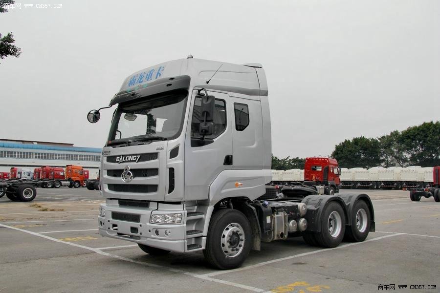 东风柳汽 霸龙m7 重卡 430马力 6×4 牵引车 lz4251qdca