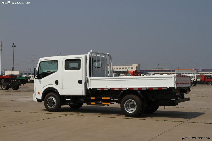 东风 凯普特n300 130马力 栏板式 双排 轻型载货车 eq1040d9bdd