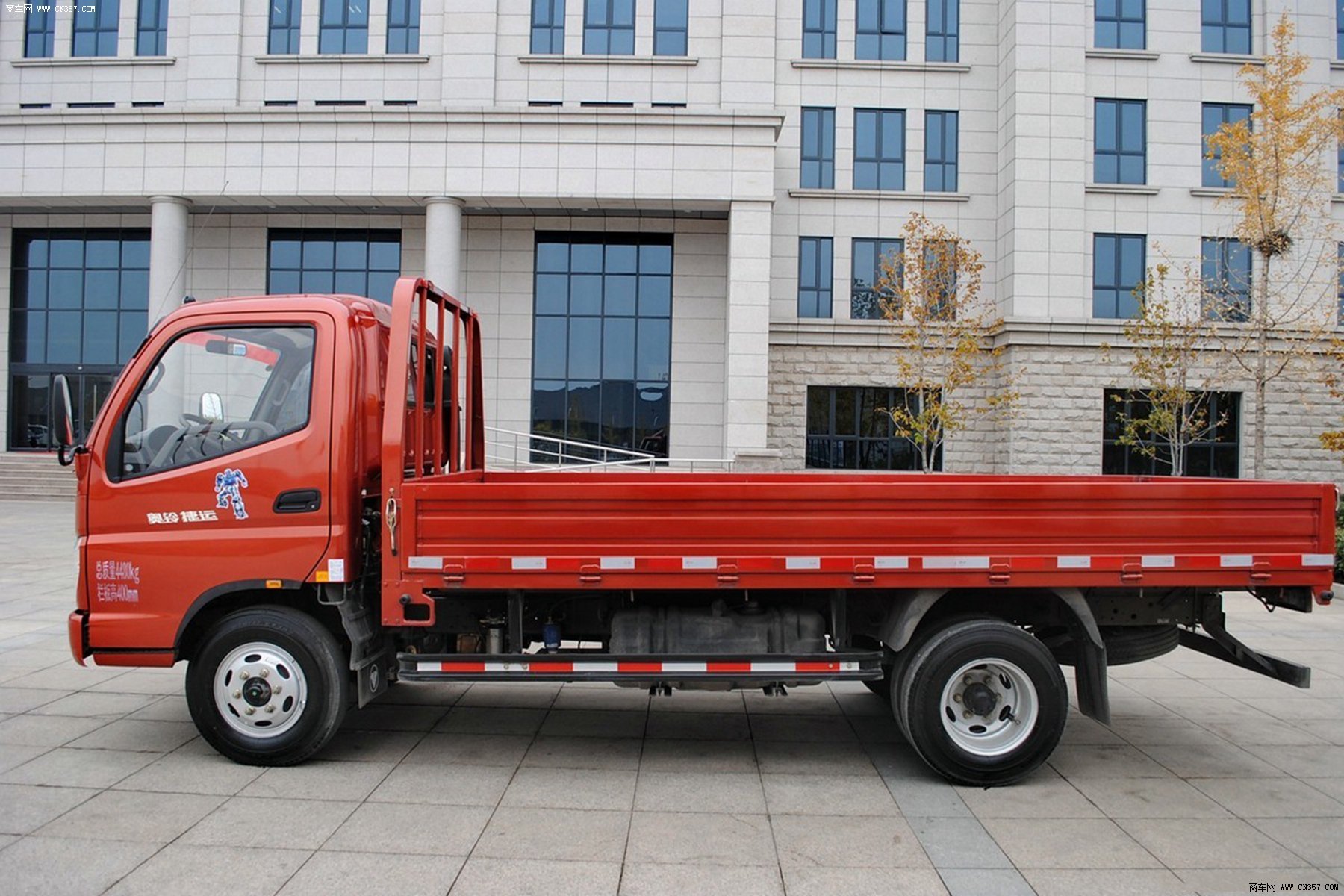 福田 奥铃etx 100马力 栏板式 单排 轻卡 bj1049v9jea-3