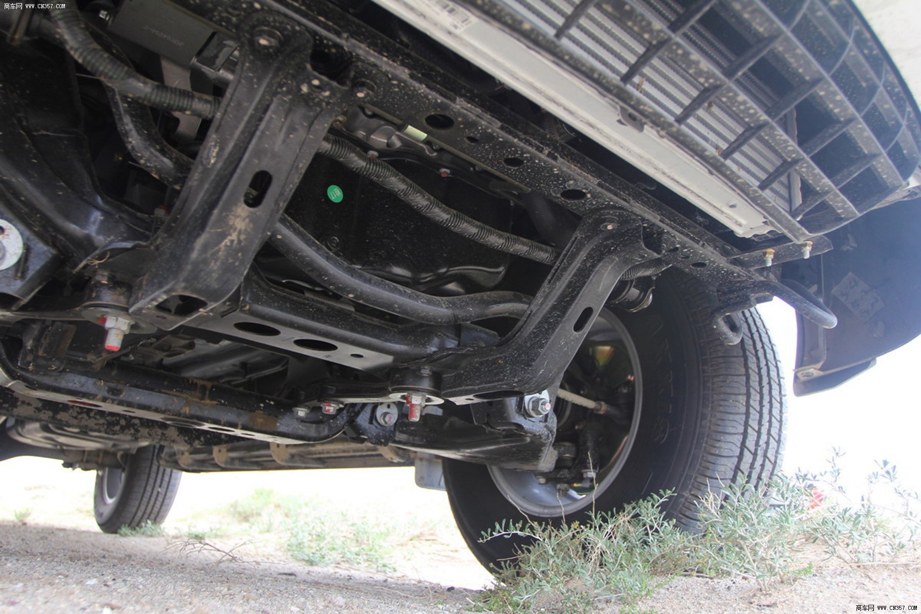 报价 江铃 域虎 4×4(四驱) 皮卡(jx5032xxyms1) 图集 底盘 (4/4)江铃