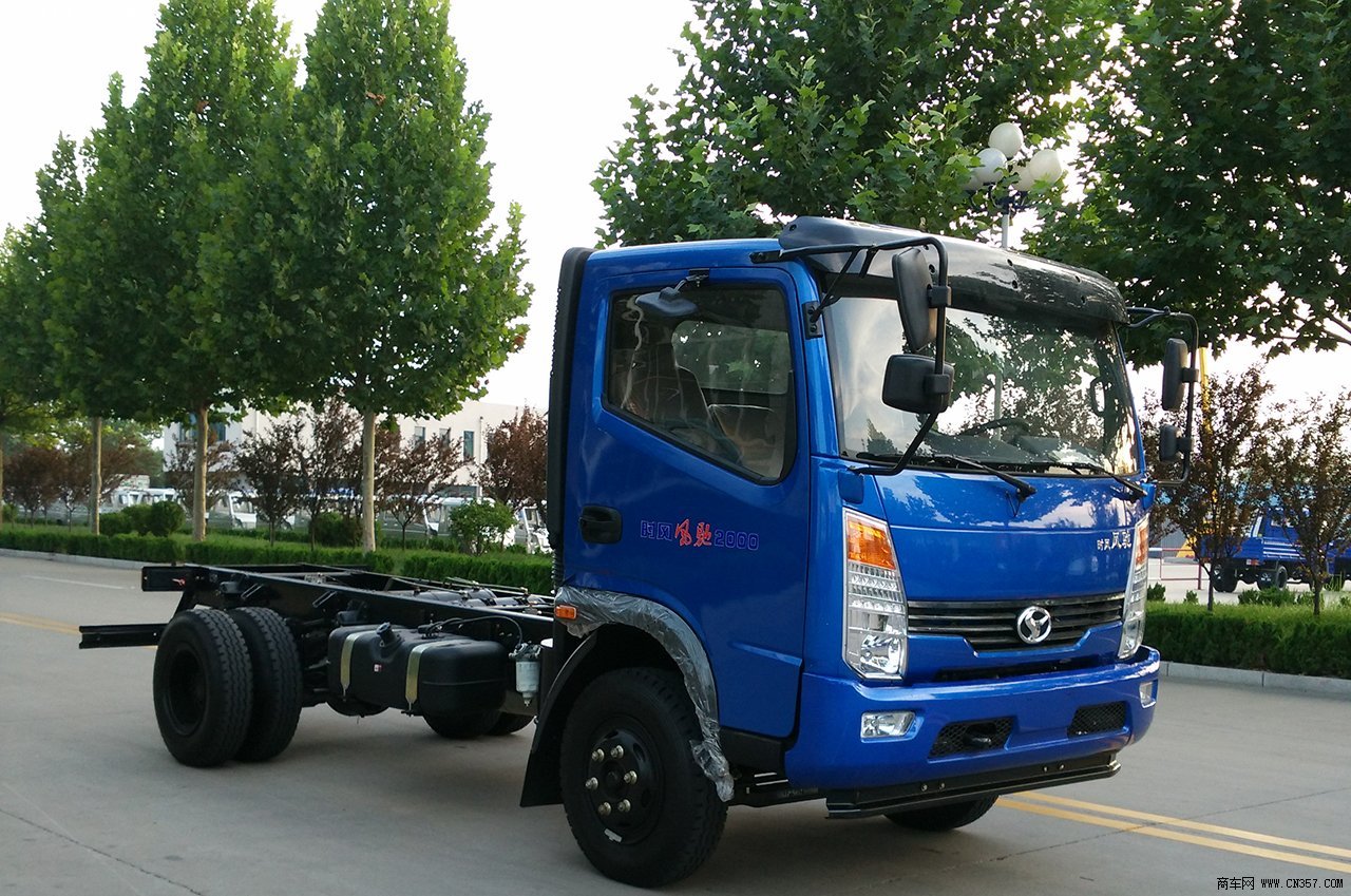 首页>报价>山东时风风驰2000轻卡120马力4×2仓栅式单排载货车(ssf