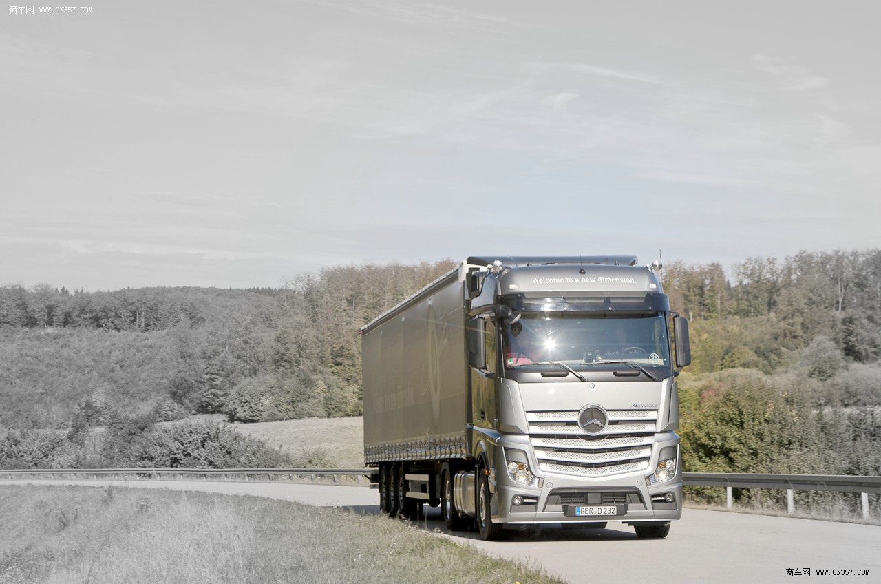 奔驰 新actros 卡车