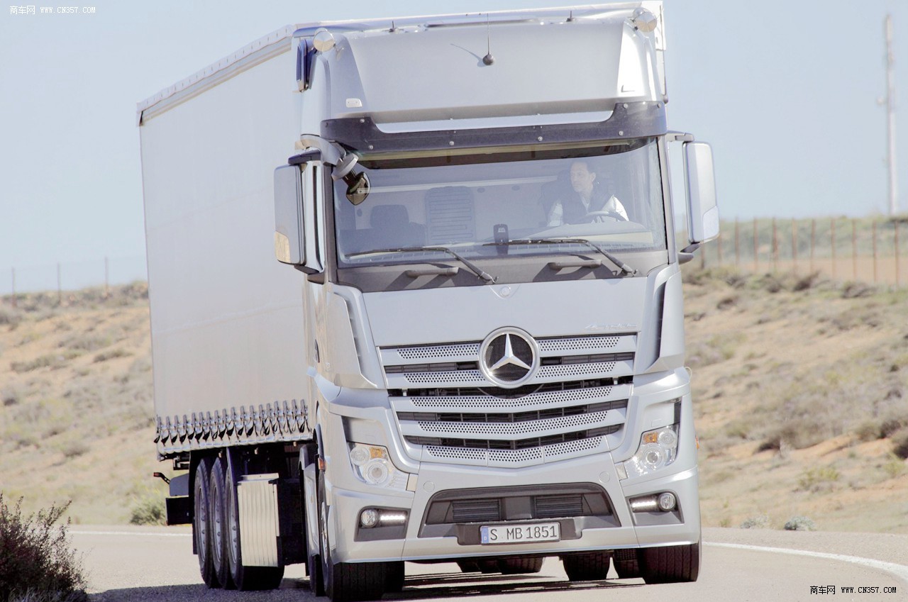  Actros 