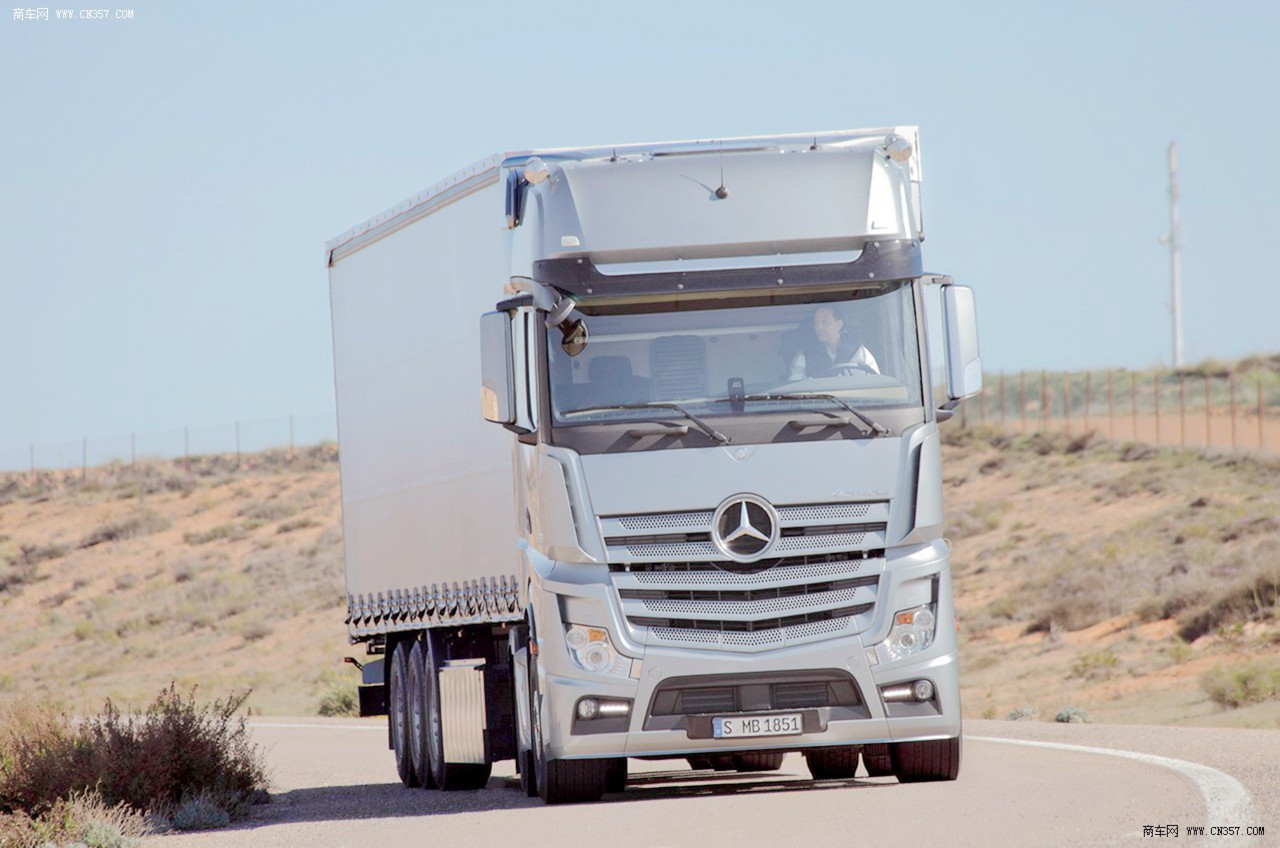 奔驰 新actros 卡车