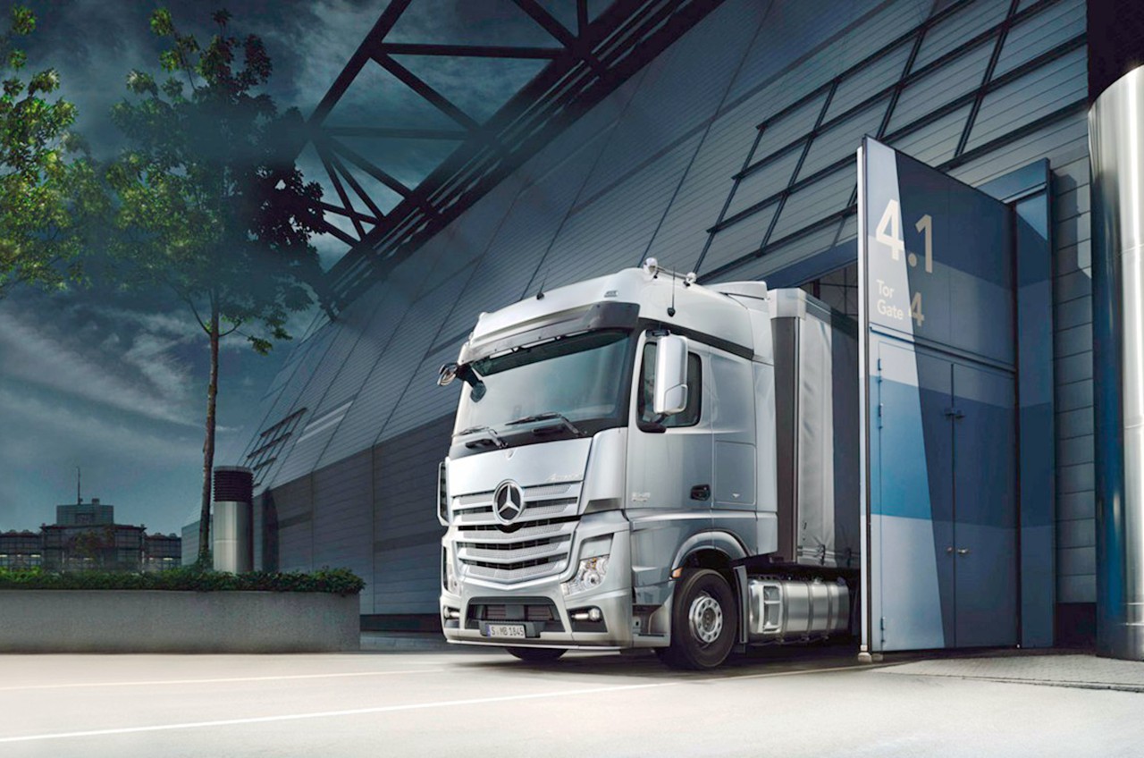 奔驰 新actros 卡车
