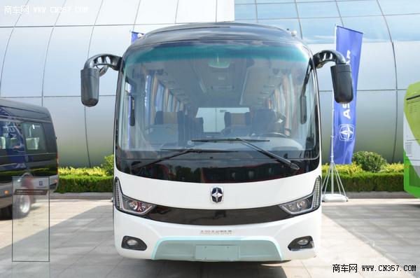 谭旭光治下的亚星客车，心无旁骛攻主业