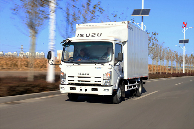 庆铃五十铃kv600宽厢版勇担用户可靠助手 承载幸福生活