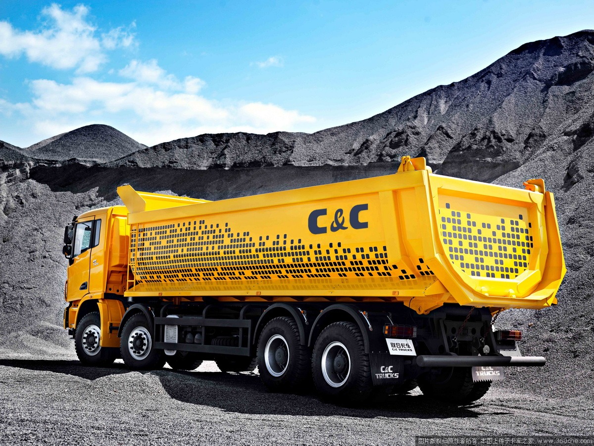 联合卡车牵引半挂侧翻自卸车