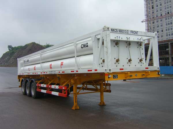 山花燃气运输半挂车 jha9370grq