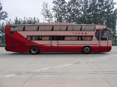 青年豪华卧铺客车 jnp6125w-5e