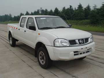 尼桑多用途货车 zn1033ucg4