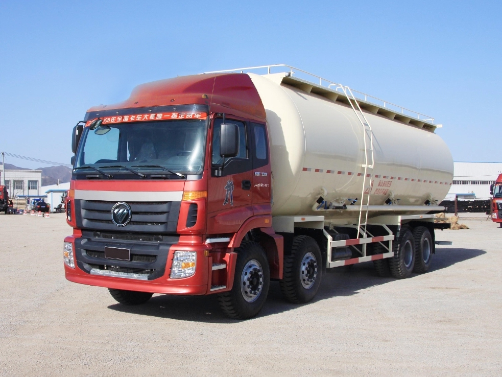 欧曼低密度粉粒物料运输车 bj5313gfl-xb