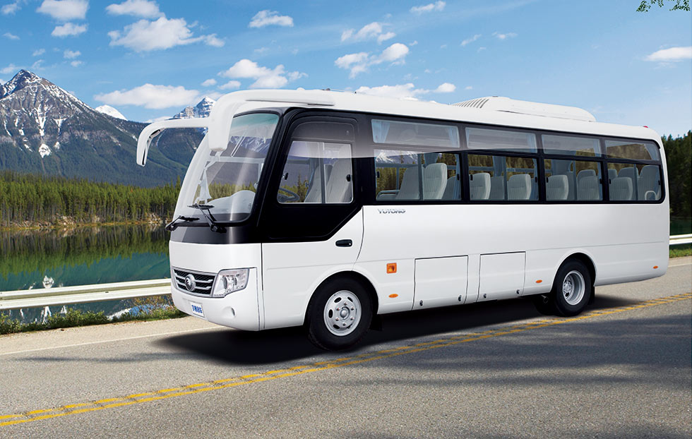 宇通29座客车13006197256