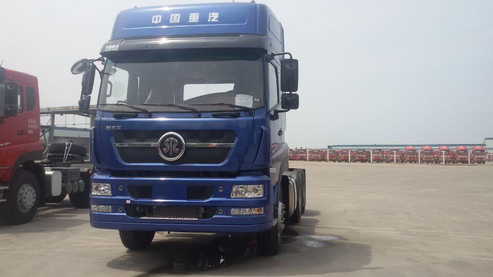 350马力双转向m5g牵引车,热销!