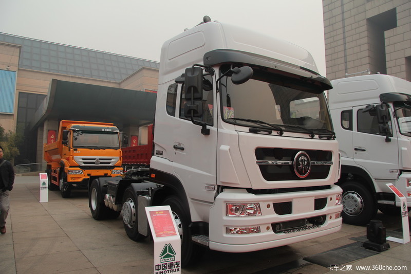 斯太尔牵引车促销