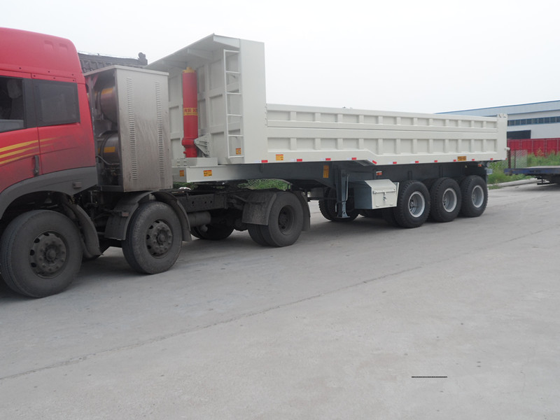 梁山大宇 9.6米 重型后翻半挂车