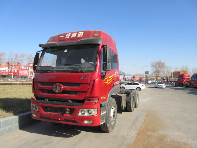 解放悍威双驱 二手牵引车 库存新车可分期挂靠